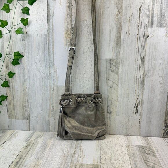 Michael Kors metallic tassel Crossbody Purse and Braided Accent - Picture 1 of 10